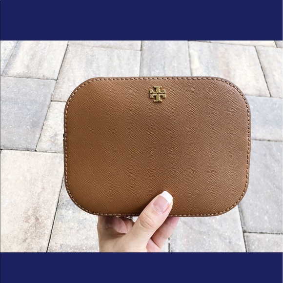 Gaby’sBags👜💕- NWT Tory Burch Crossbody Tan - Picture 4 of 7